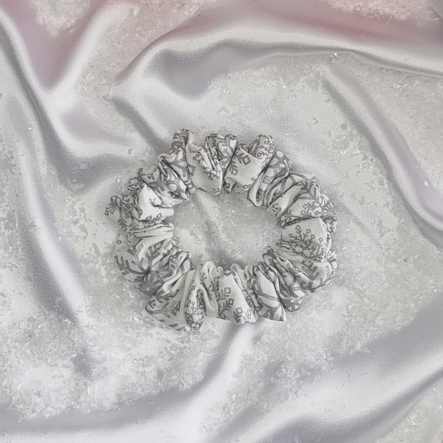 Winter Wonderland Christmas Snowflake Scrunchie βοΈβ¨