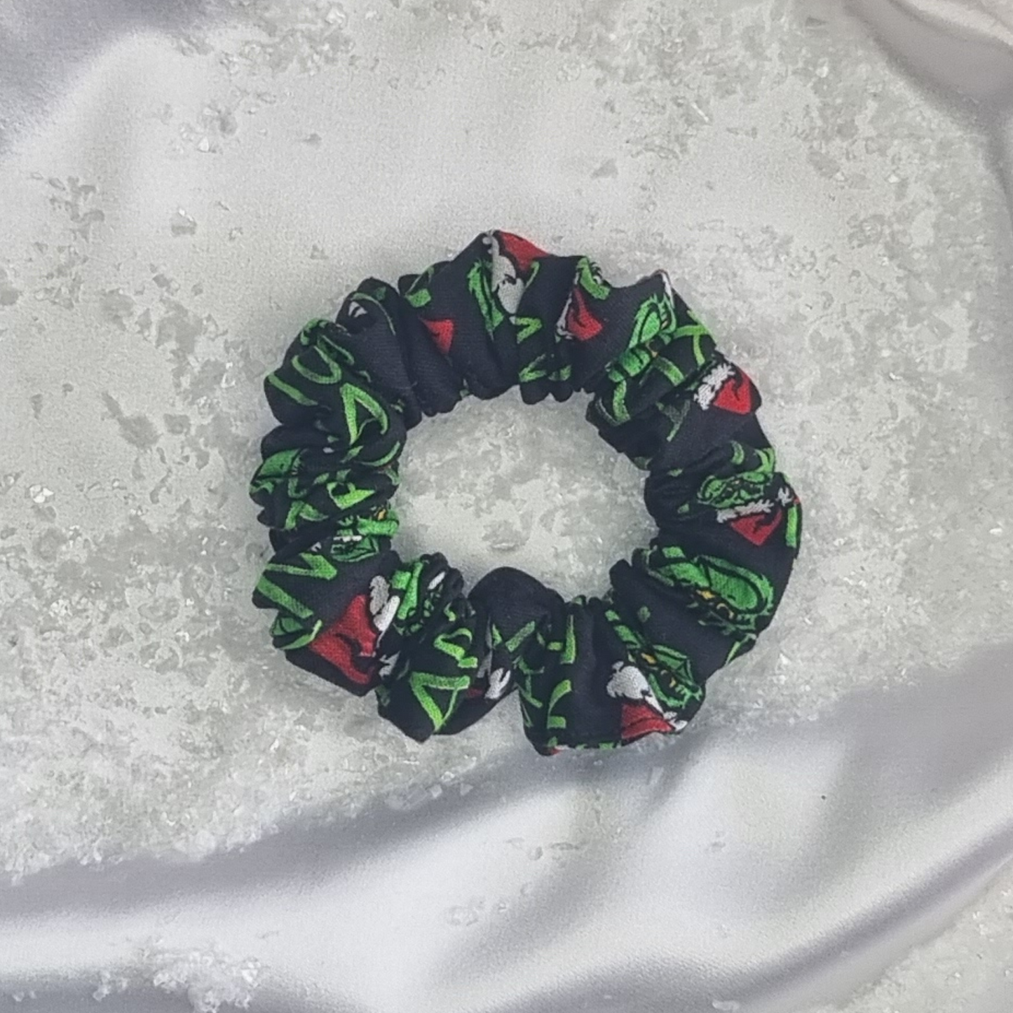 Not Today Karen Grinchmas Scrunchie πβοΈ
