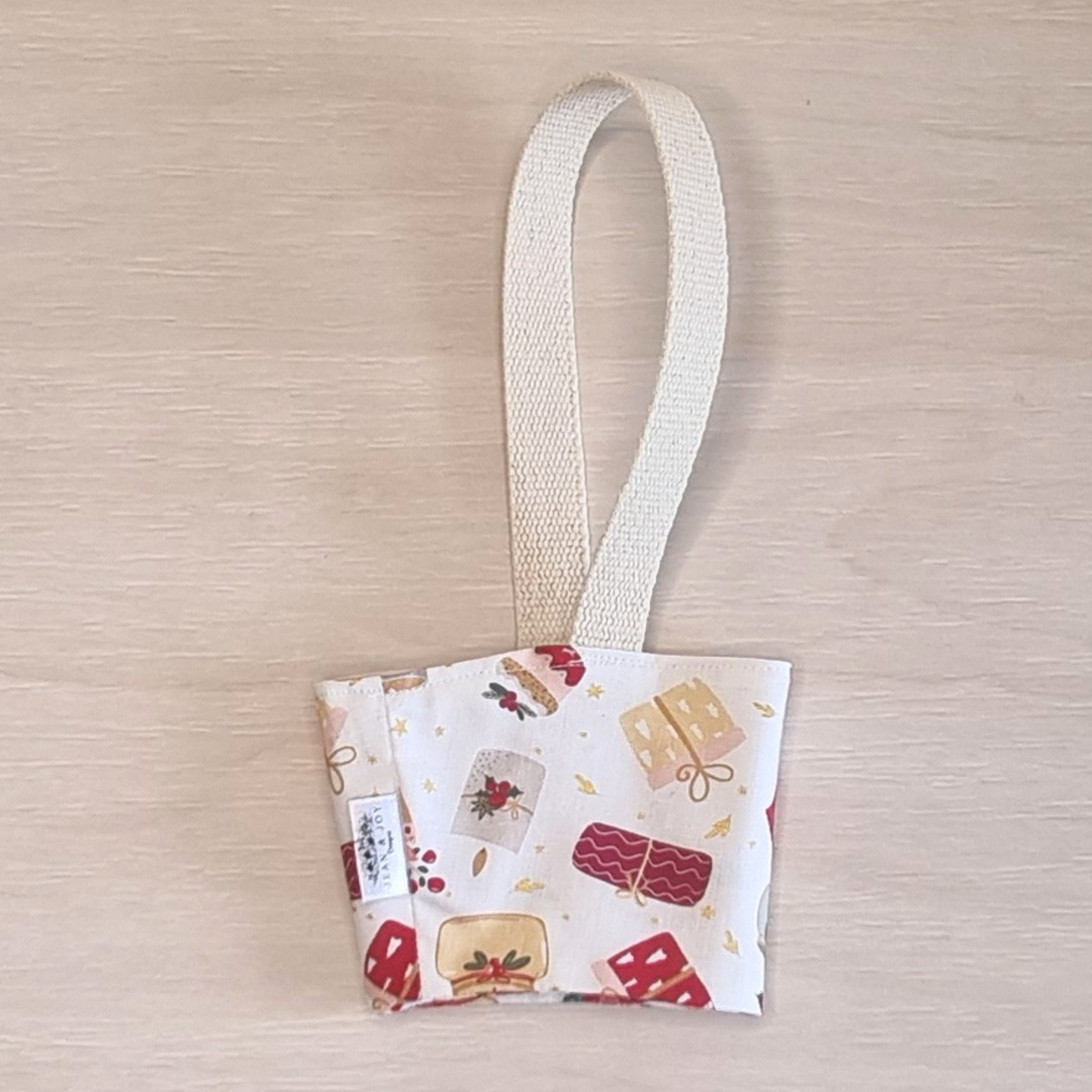 Festive Glow Beverage Carrier πβ¨