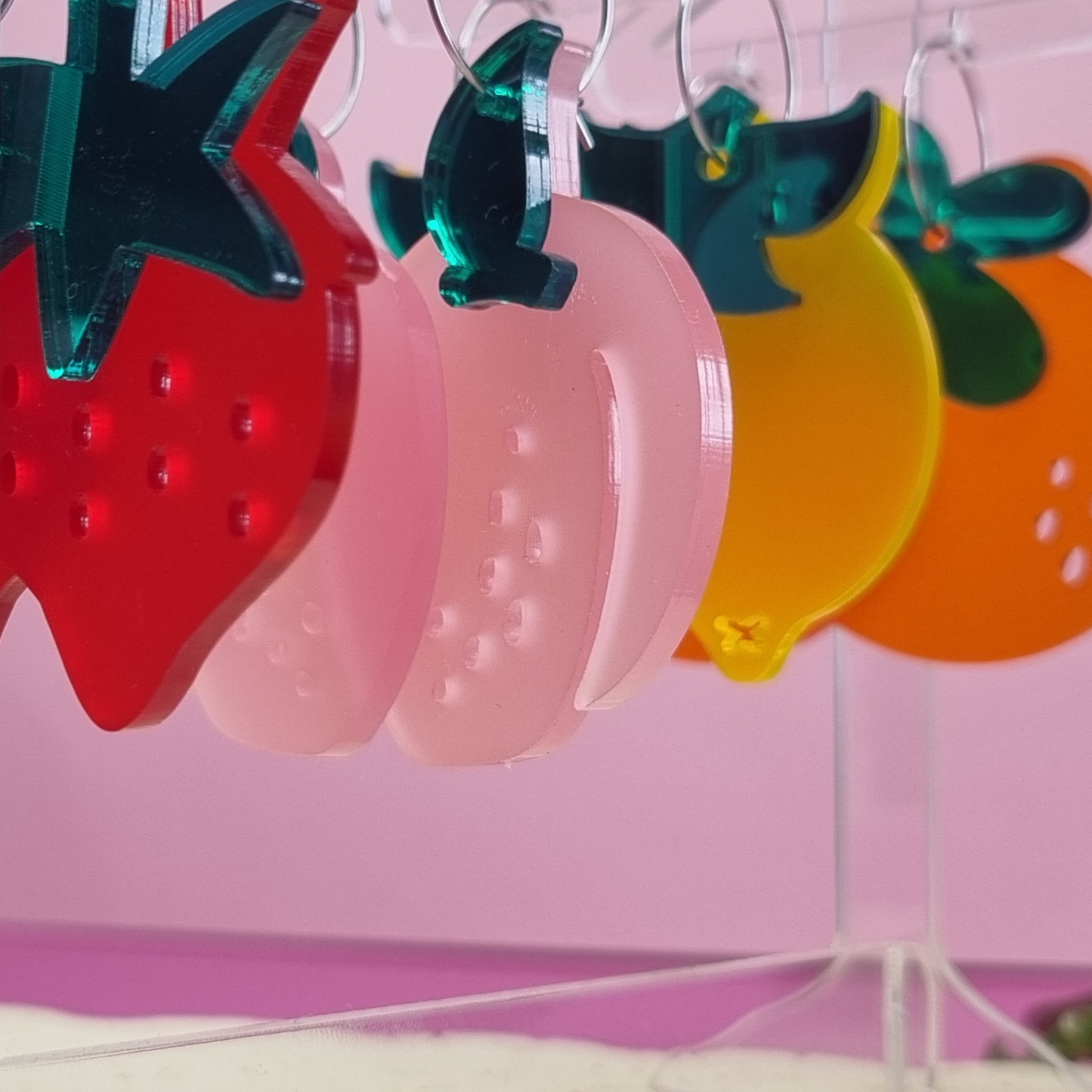 π Peachy Keen Stacker Style Dangle Earrings