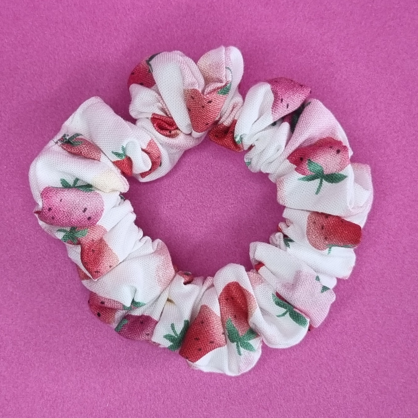 Strawberry shortcake Forever Scrunchies 🍓