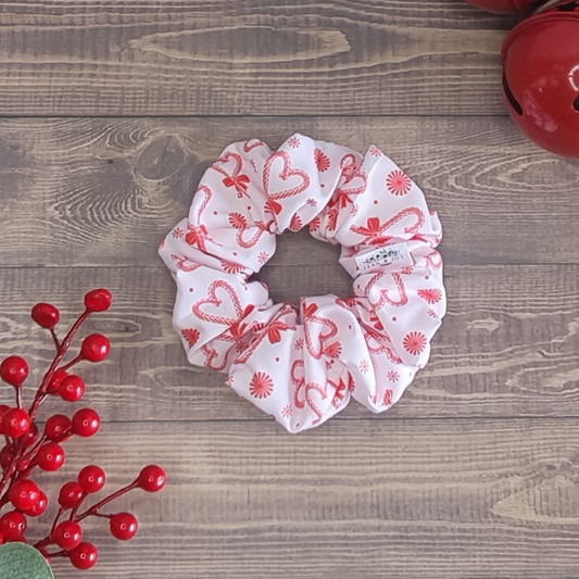 ❤️ Candy Cane Hearts Christmas Scrunchie 🍬🎀